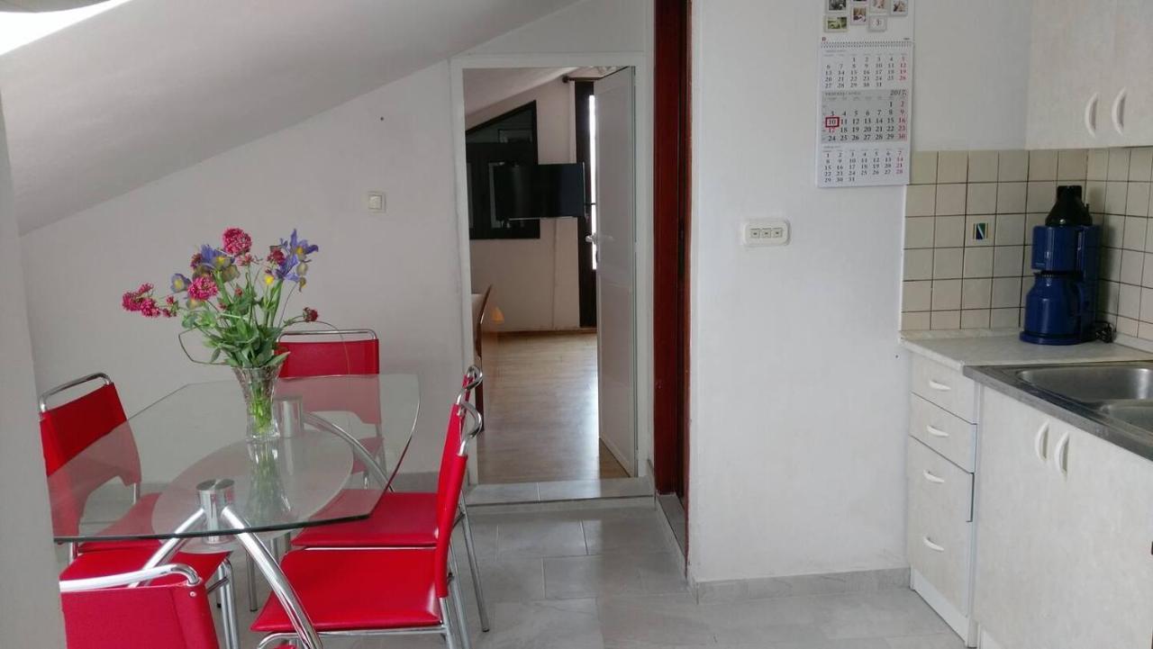 Apartments Davorka Šimuni Dış mekan fotoğraf