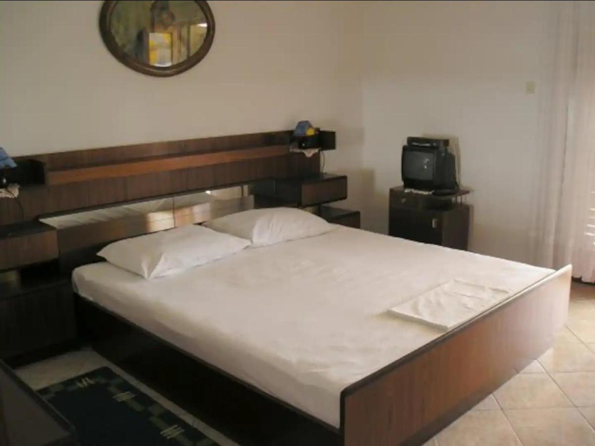 Apartments Davorka Šimuni Dış mekan fotoğraf